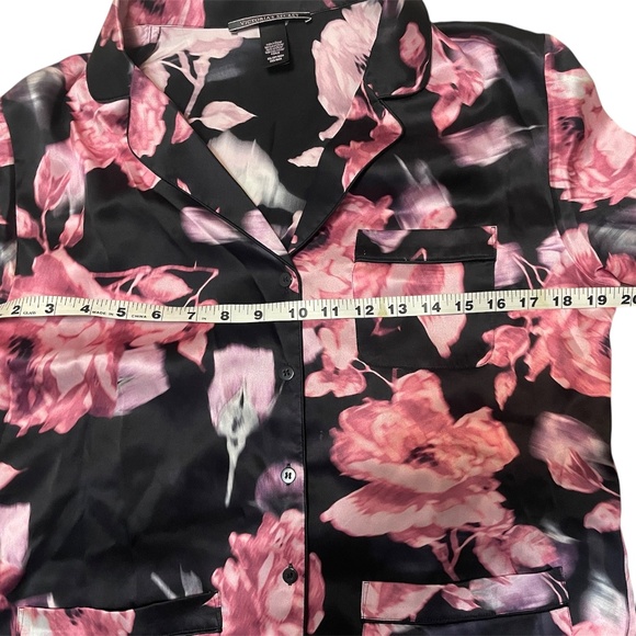 Victoria’s Secret 100% Mulberry Silk Satin Pajama Set – XS - Picture 7 of 11